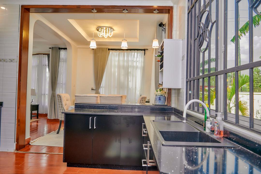 Lake Duluti Serenity Villa